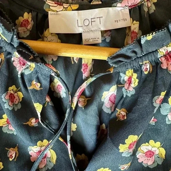 Loft Floral Green Shift Dress - Picture 7 of 11